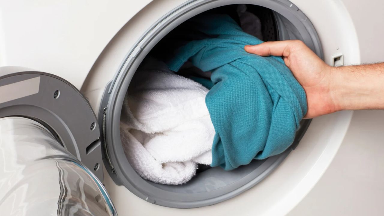Laundry Basics What Can And Can't Go In Your Dryer Clean People