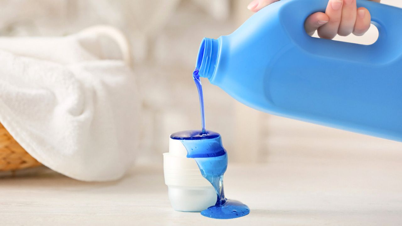 Ever Wonder Why Your Laundry Detergent Is Blue? Clean People