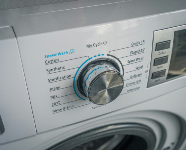 how to get laundry detergent stains out of clothes