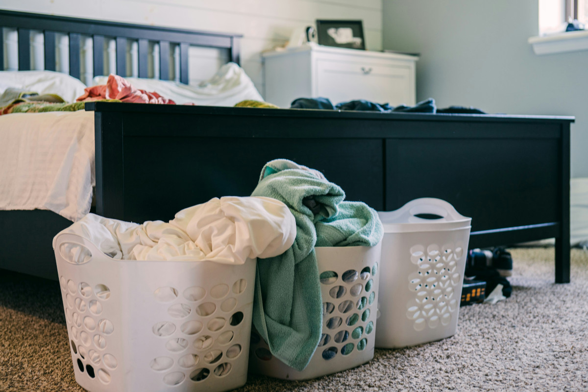 laundry detergent vs fabric softener